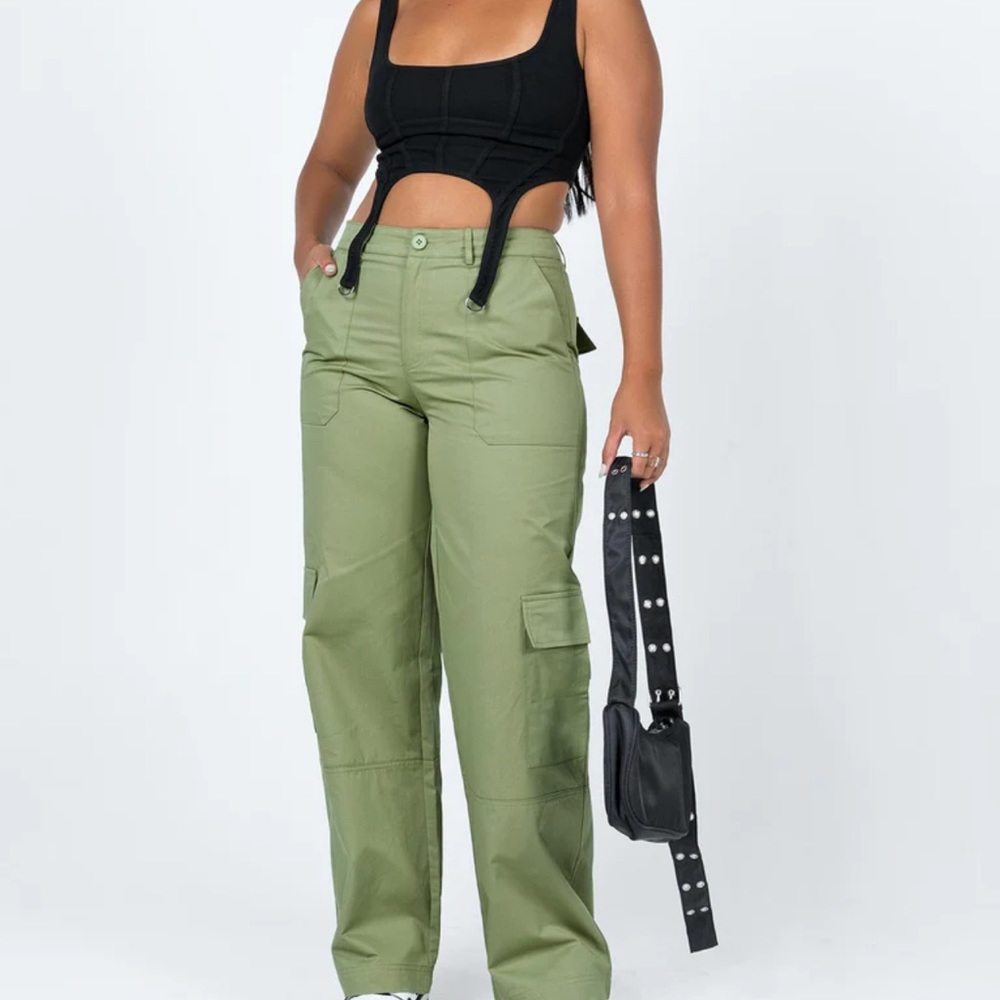Princess Polly Luna mid rise Cargo green pants
